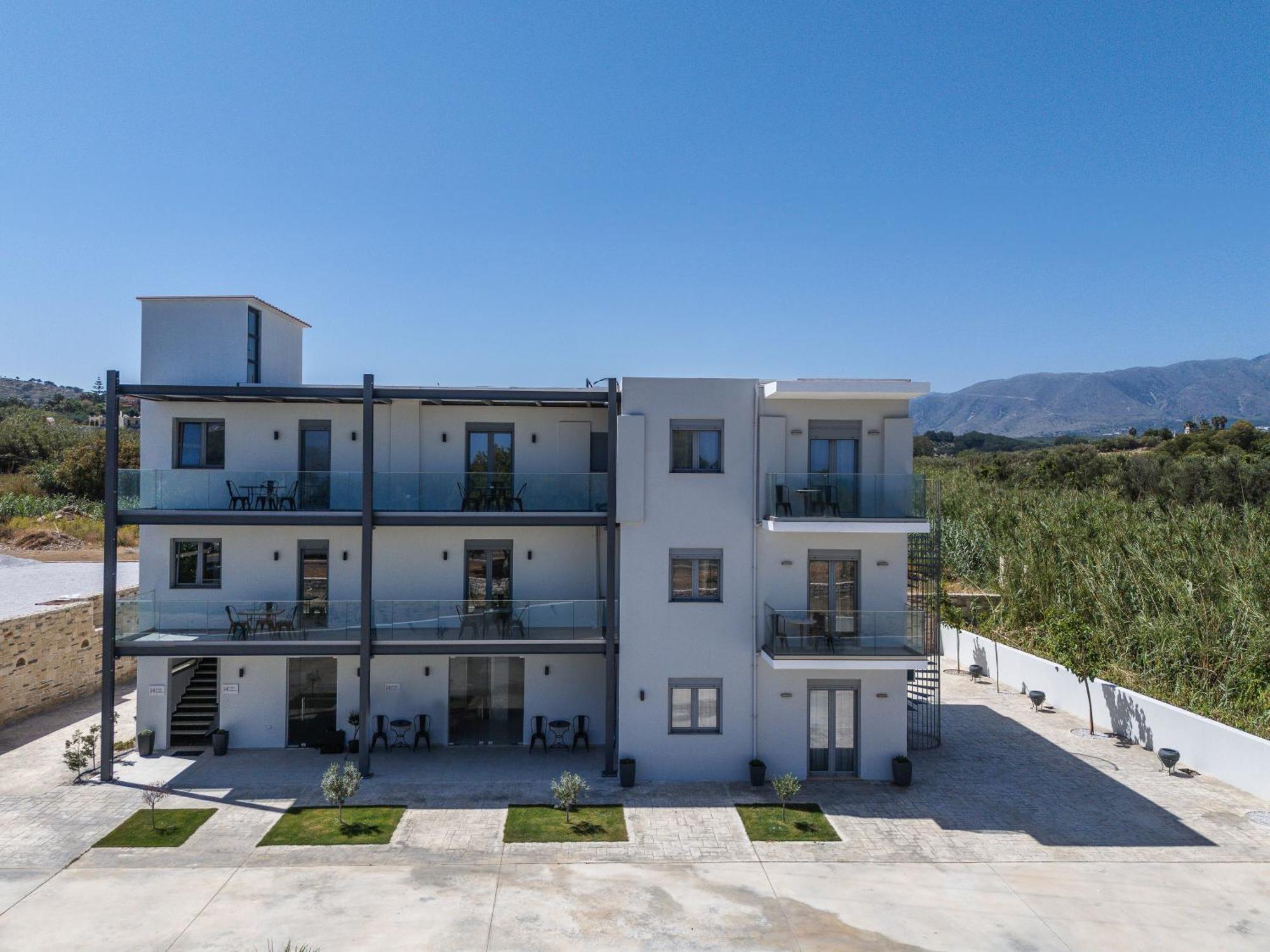 Hotel Iosifina, 80 Metres From Episkopi Beach! Dhrámia Buitenkant foto