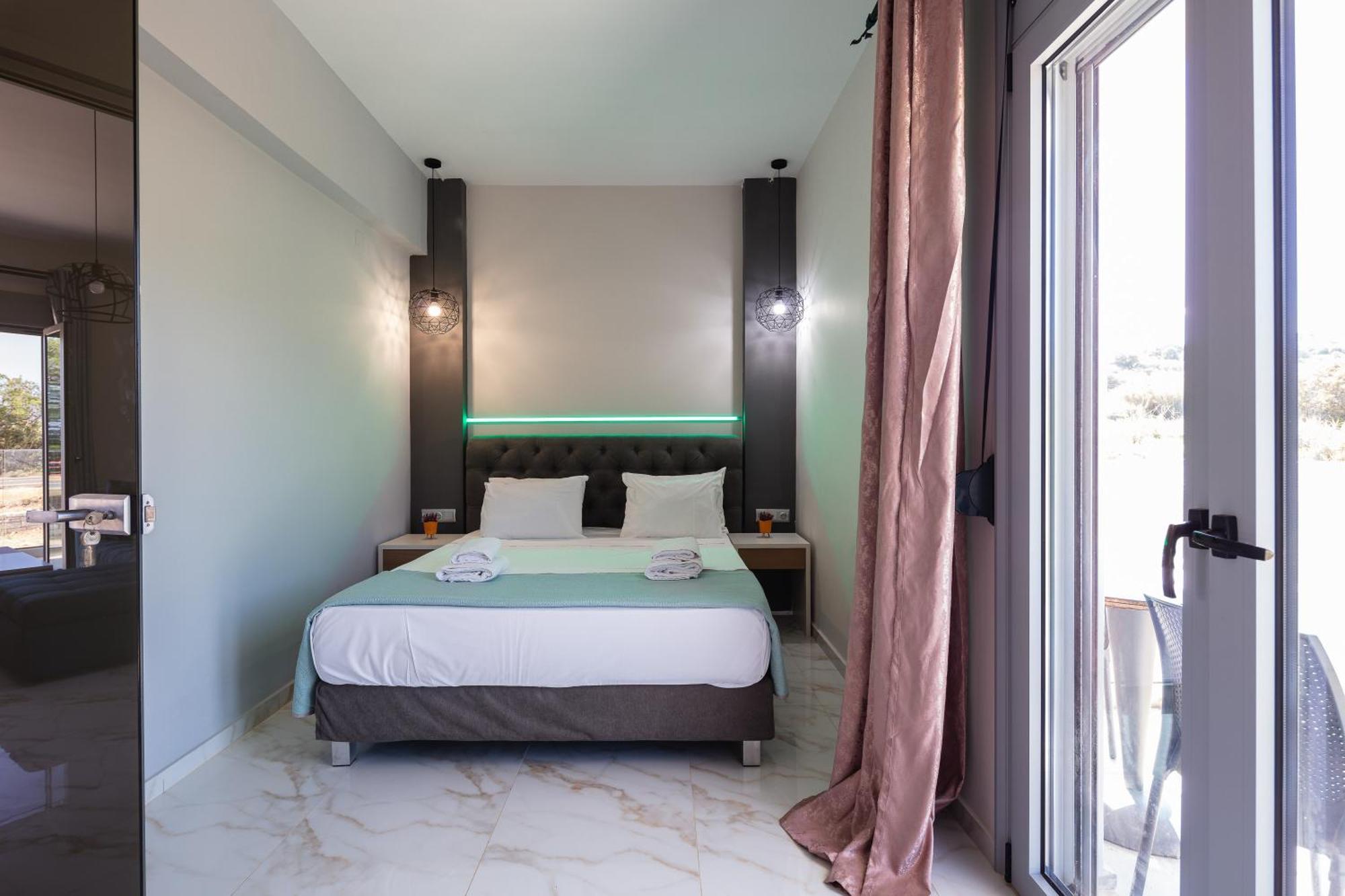Hotel Iosifina, 80 Metres From Episkopi Beach! Dhrámia Kamer foto